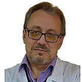 Врач Поникаров Александр Иванович