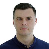 Врач Рычков Денис Владимирович